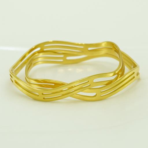 W PLAIN BANGLE
