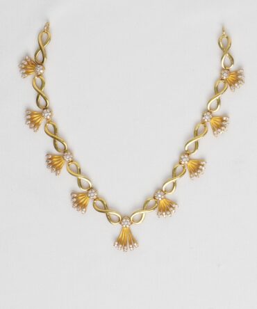 Golden Flora Vine Necklace