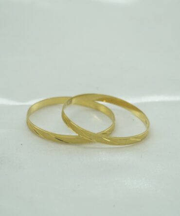 Leaf Motif Twisted Gold Bangles